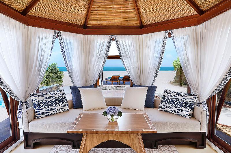 هتل The Ritzcarlton Ras Al Khaimah, Al Hamra Beach