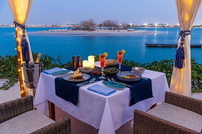 هتل The Ritzcarlton Ras Al Khaimah, Al Hamra Beach