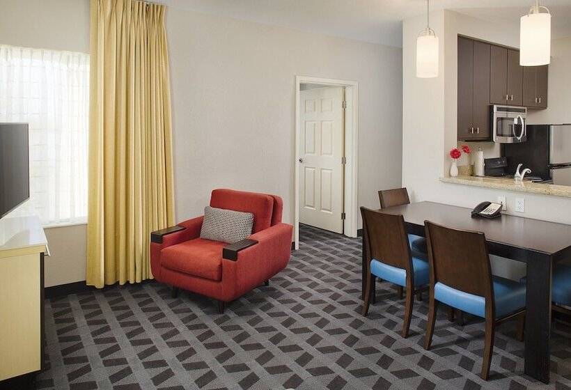 فندق Towneplace Suites By Marriott Phoenix Goodyear