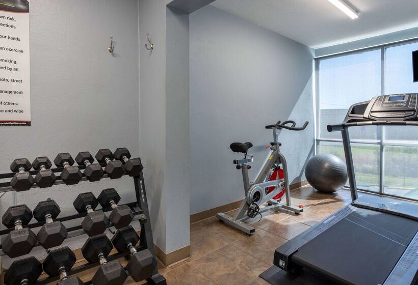 فندق Travelodge By Wyndham Lakeland