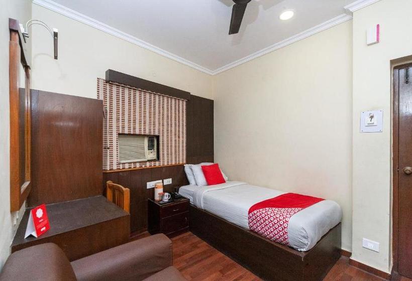 Hotelli Treebo Trend Lake View Park Chennai