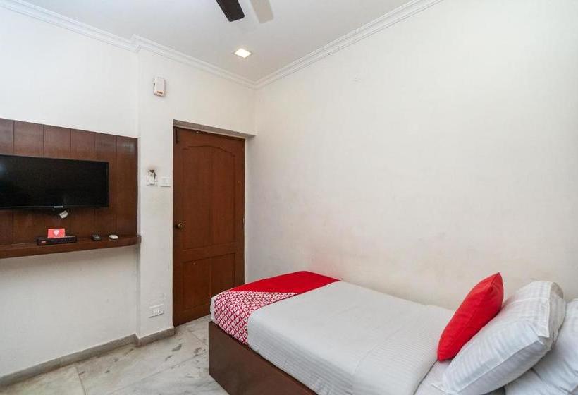 Hotelli Treebo Trend Lake View Park Chennai