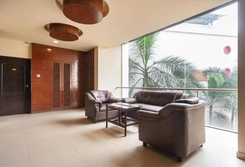 Hotel Treebo Trend Lake View Park Chennai