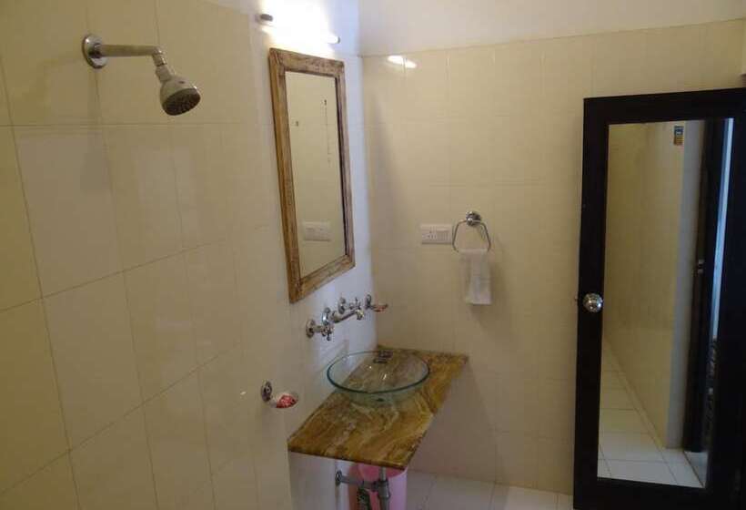 Отель Udaigarh   Udaipur