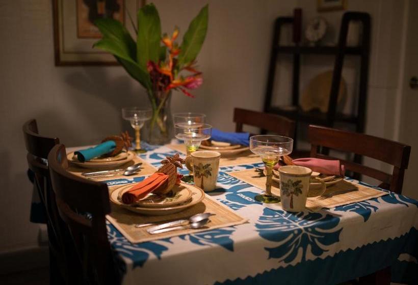 فندق Wailuku Guesthouse