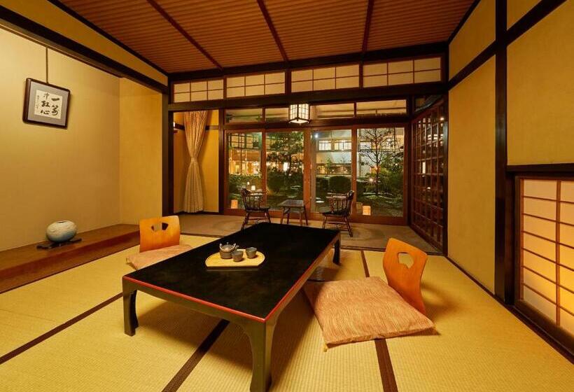 酒店 Ooedo Onsen Monogatari Premium Saiki Bekkan