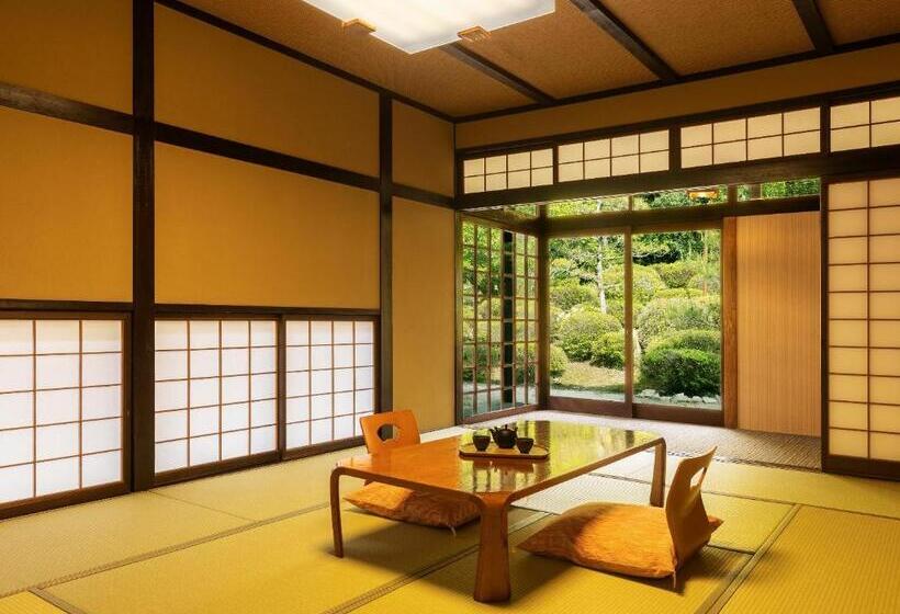 酒店 Ooedo Onsen Monogatari Premium Saiki Bekkan