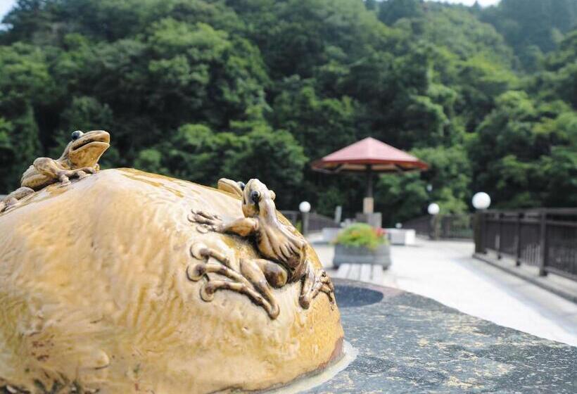هتل Ooedo Onsen Monogatari Premium Saiki Bekkan