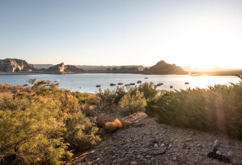 Lake Powell Resort