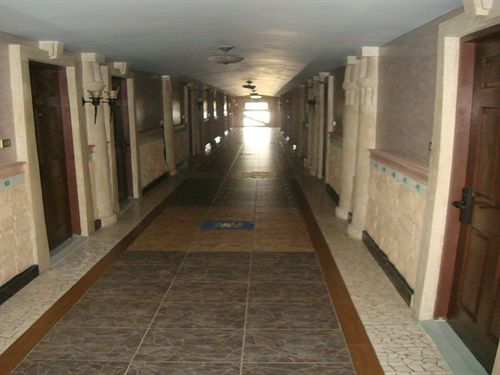 Отель Capital O 746 Luxor