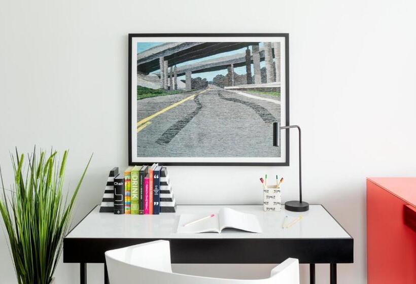 모텔 Bluebird Spa City Motor Lodge