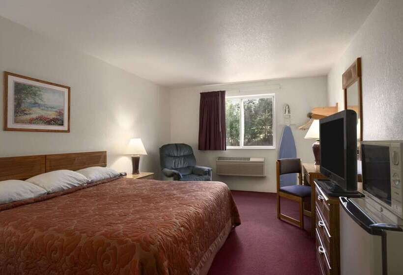 فندق على الطريق Quality Inn