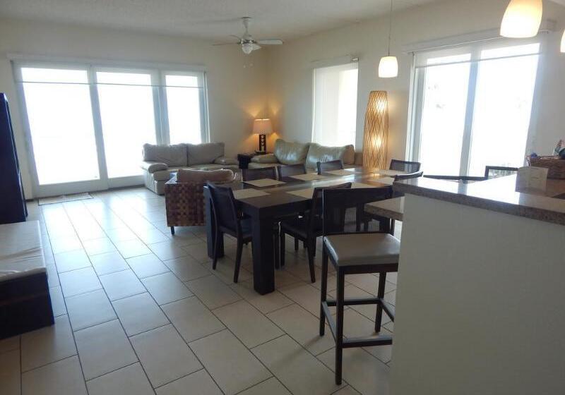 Peninsula Island Resort & Spa   Beachfront Property At South Padre Island