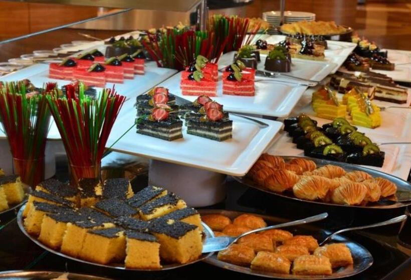 리조트 Champion Holiday Village