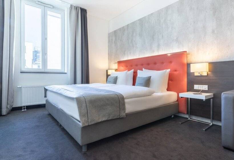 Garner Hotel Berlin   Mitte, An Ihg