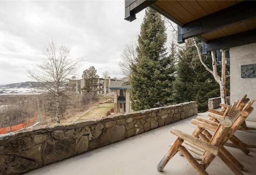 Storm Meadows Club A Condominiums  Ca111