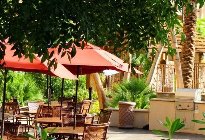 Tahiti Village Resort & Spa