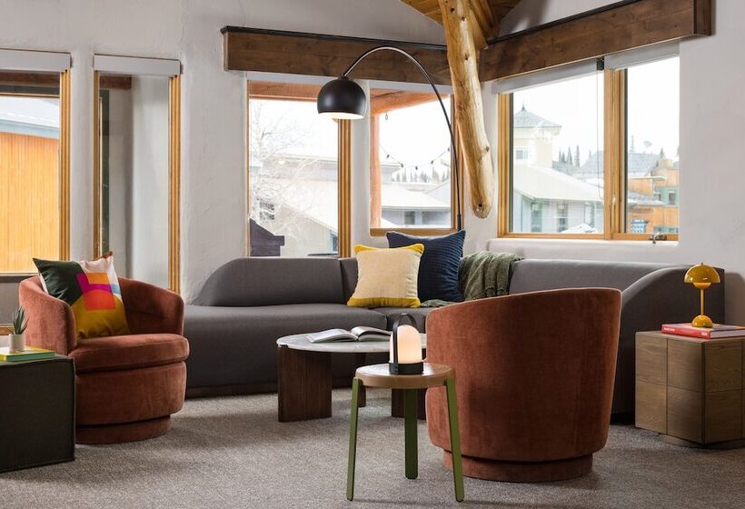 Teewinot Lodge By Grand Targhee Resort