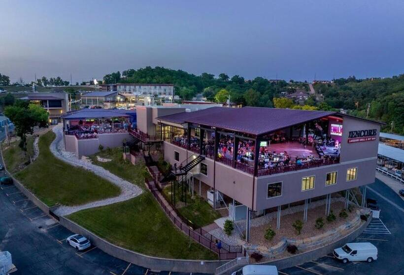 The Resort At Lake Of The Ozarks