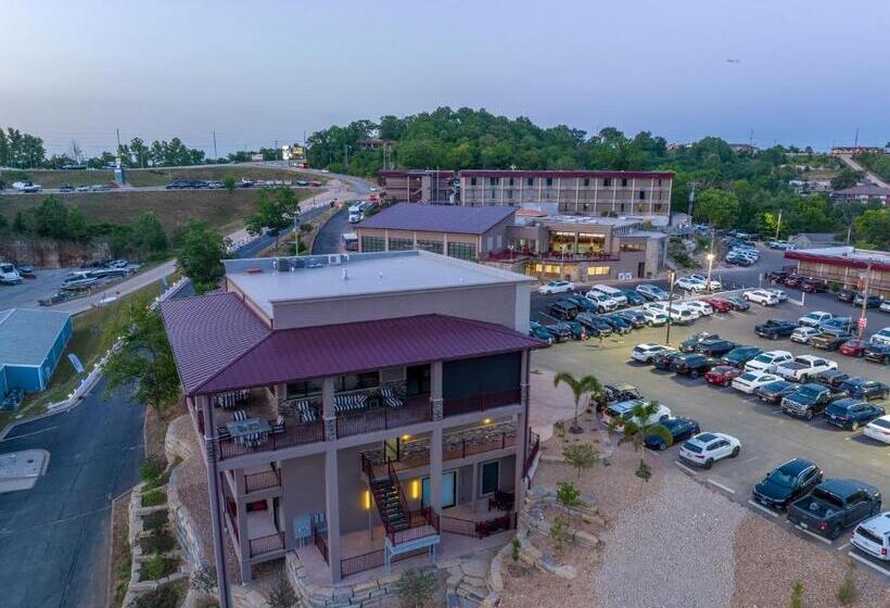 The Resort At Lake Of The Ozarks