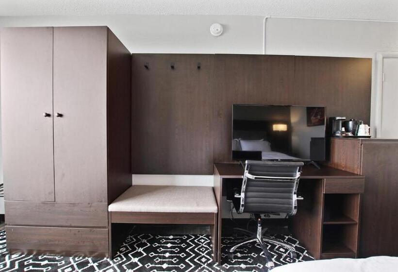 The Resort At Lake Of The Ozarks