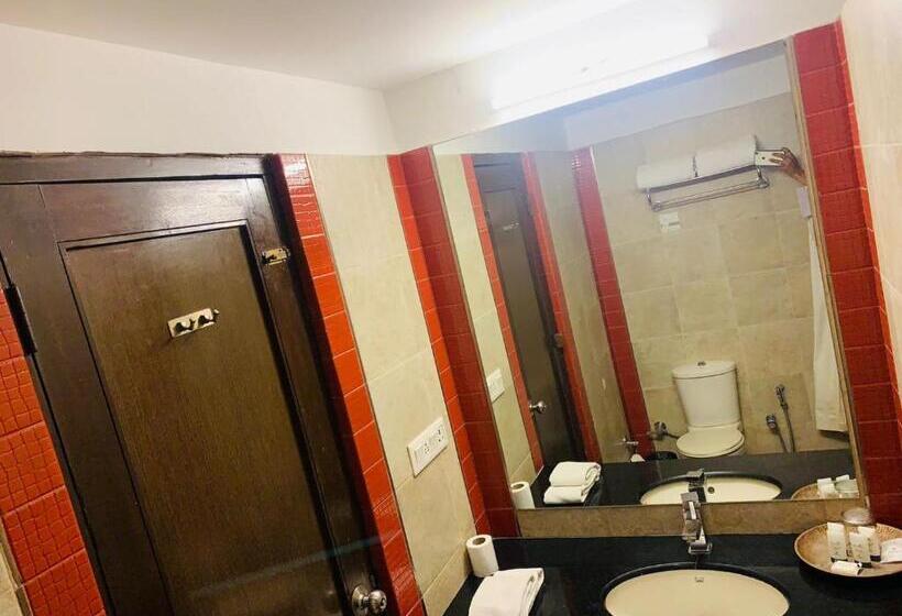 The Riverview Retreat Corbett By Leisure Hotels