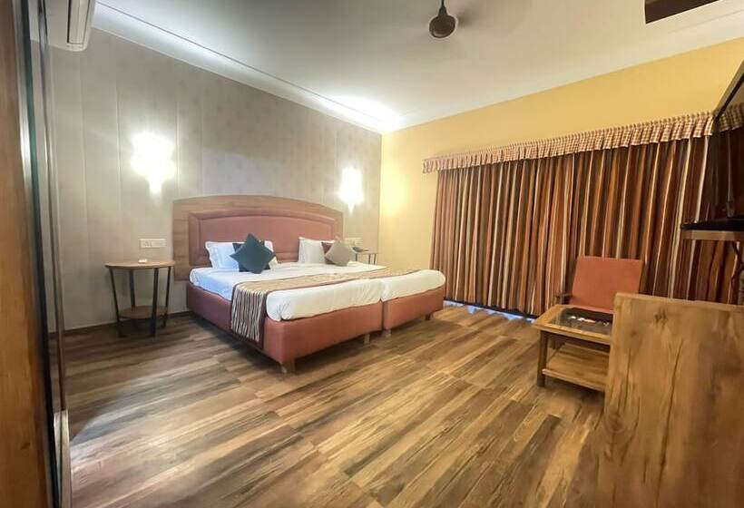 Cama Rajputana Club Resort, Mount Abu