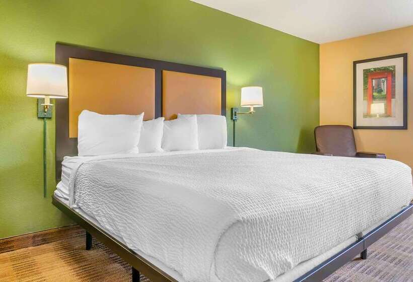 Extended Stay America Suites  Auburn Hills  University Drive