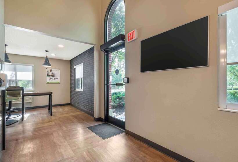 Extended Stay America Select Suites Charlotte University E