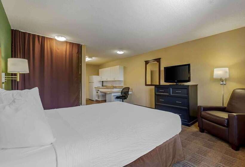 Extended Stay America Suites  Chicago  Gurnee