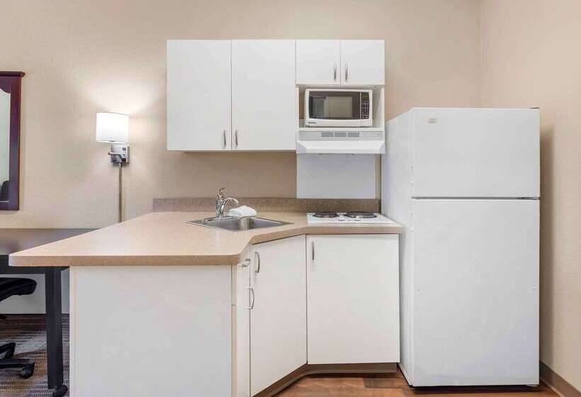 Extended Stay America Select Suites   Chicago   Lisle