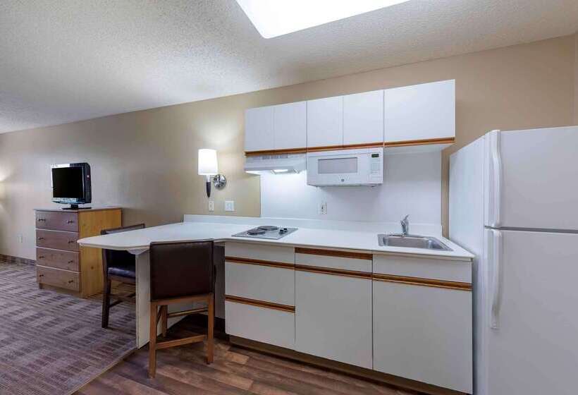 Extended Stay America Suites  Los Angeles  Glendale