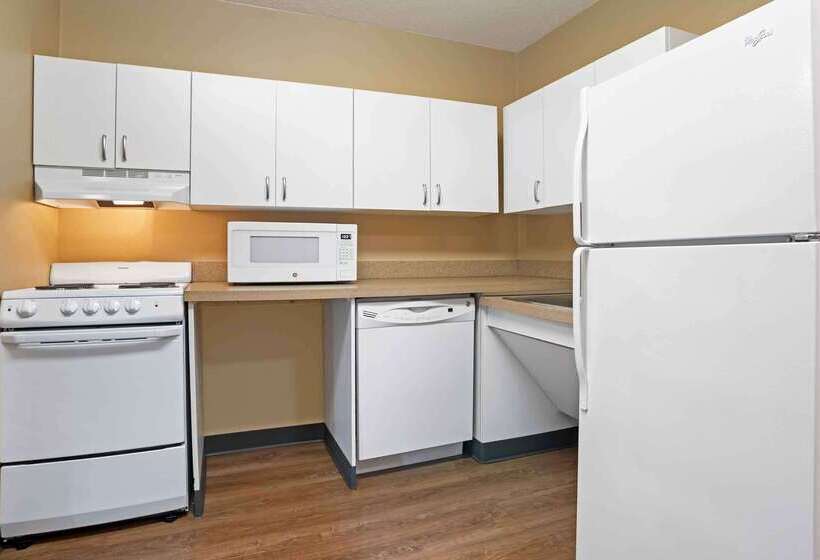 Extended Stay America Suites  Tallahassee  Killearn