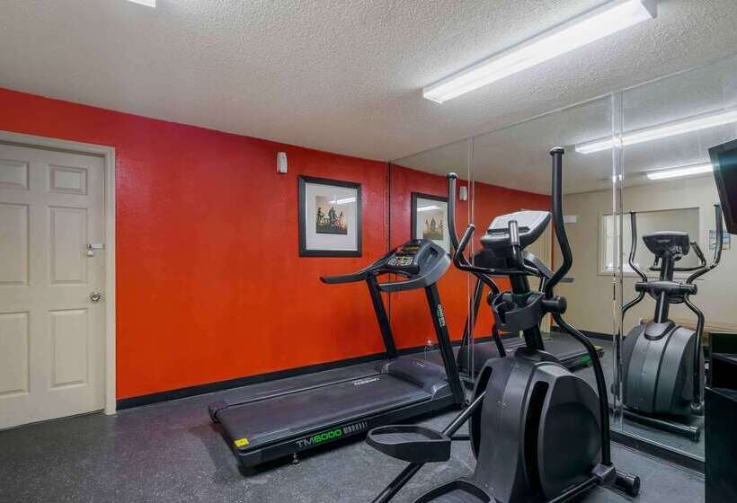 Extended Stay America Select Suites Tampa Airport Memorial Hwy