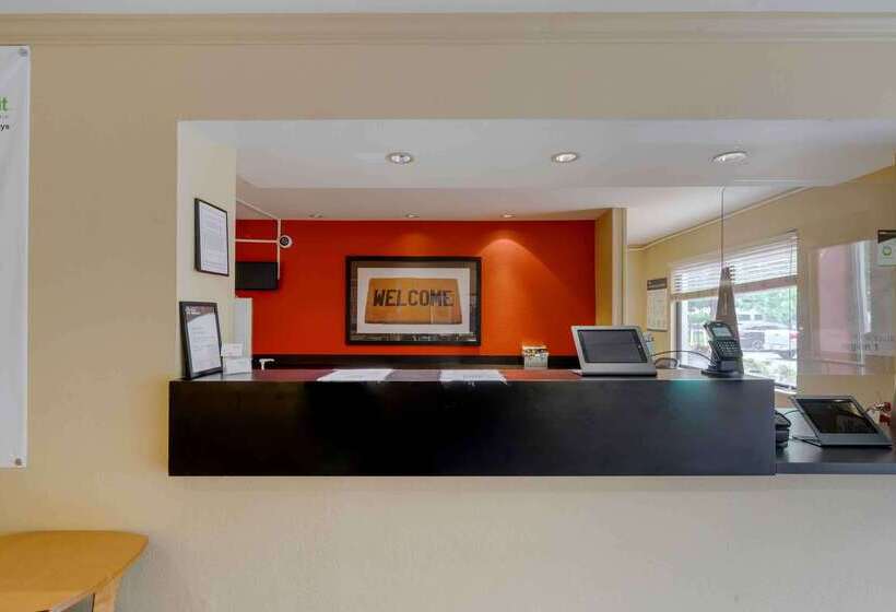 Extended Stay America Select Suites Tampa Airport Memorial Hwy