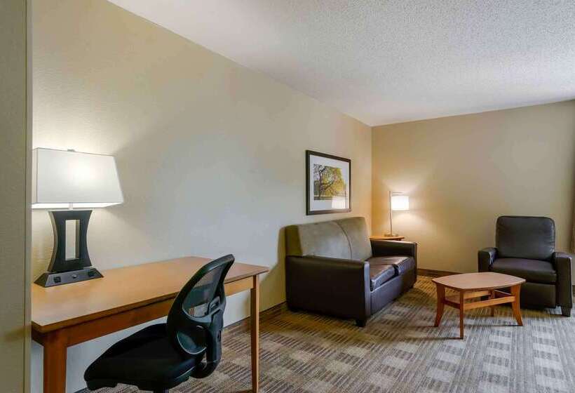 Extended Stay America Select Suites Tampa Airport Memorial Hwy