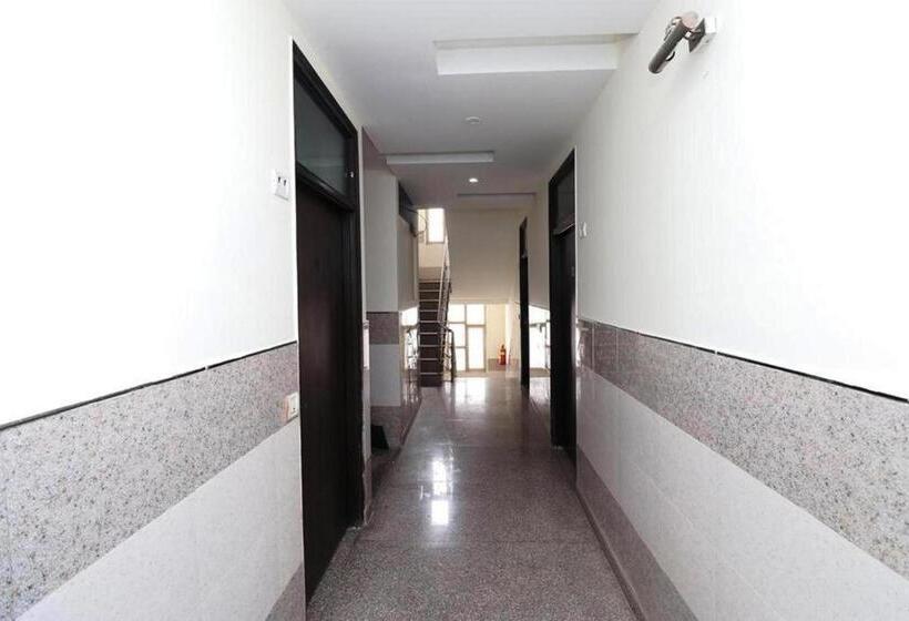 فندق Mayank Residency