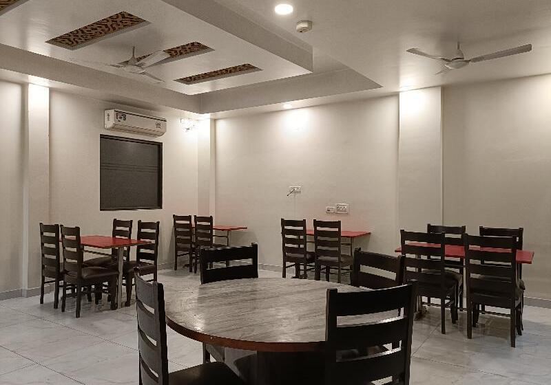 酒店 Mayank Residency