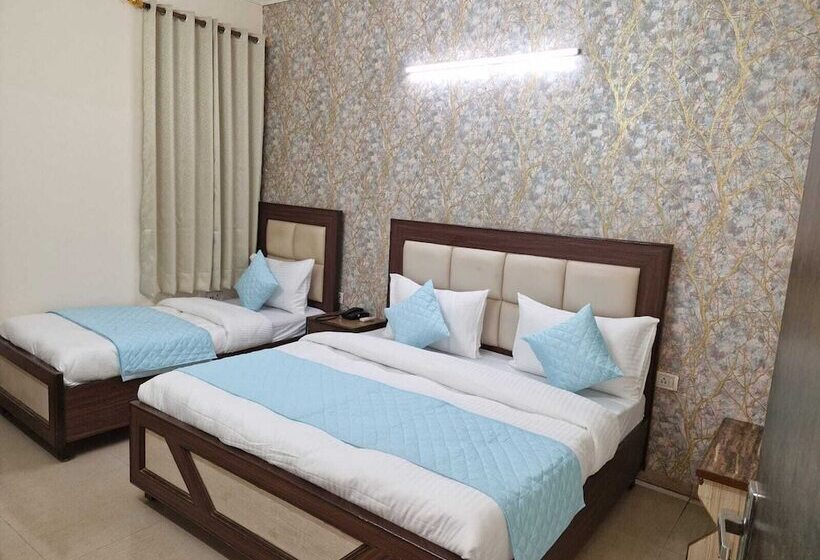 فندق Mayank Residency