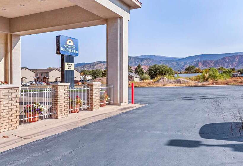 בית מלון כפרי Americas Best Value Inn Cedar City