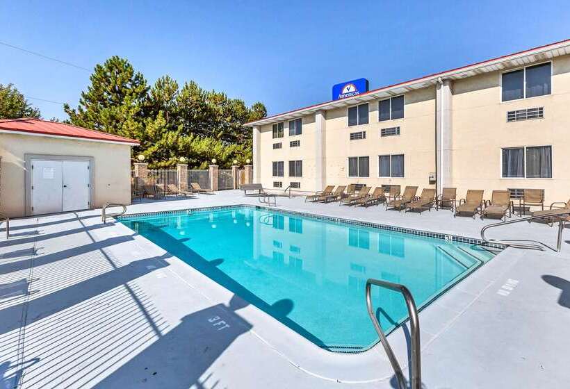 هتل Americas Best Value Inn Cedar City