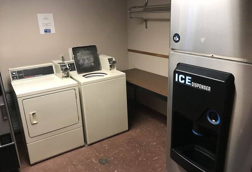 هتل Americas Best Value Inn Cedar City