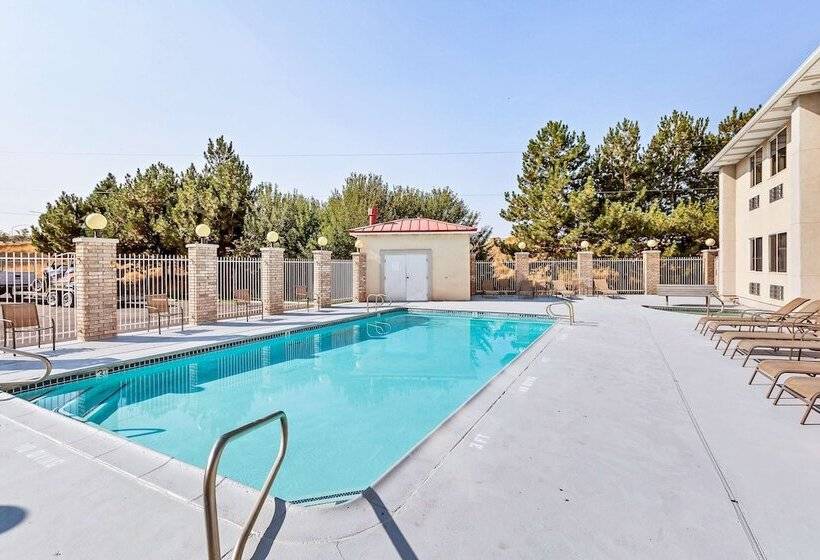 בית מלון כפרי Americas Best Value Inn Cedar City