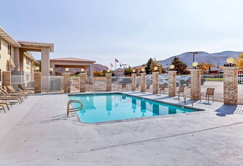 هتل Americas Best Value Inn Cedar City