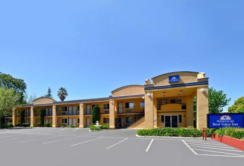 فندق Americas Best Value Inn Chico