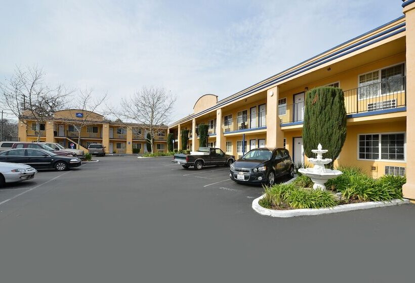 فندق Americas Best Value Inn Chico