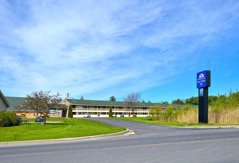 酒店 Americas Best Value Inn Plattsburgh