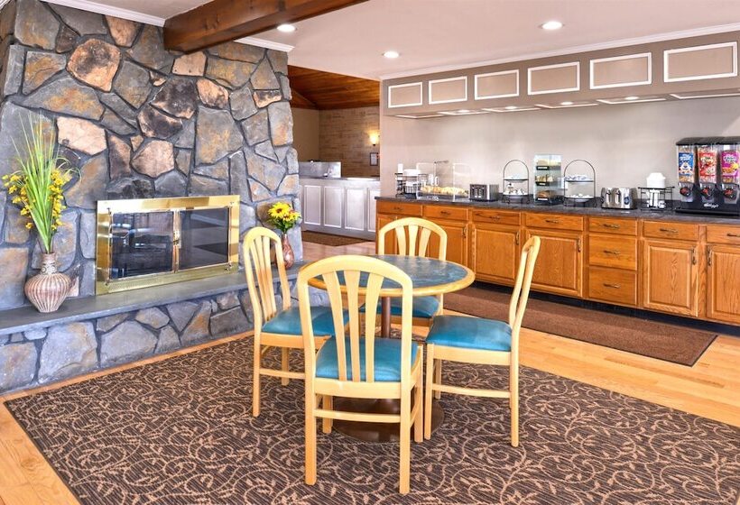 酒店 Americas Best Value Inn Plattsburgh