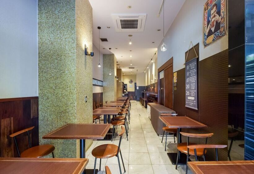 Apa Hotel Nagoyamarunouchi Ekimae