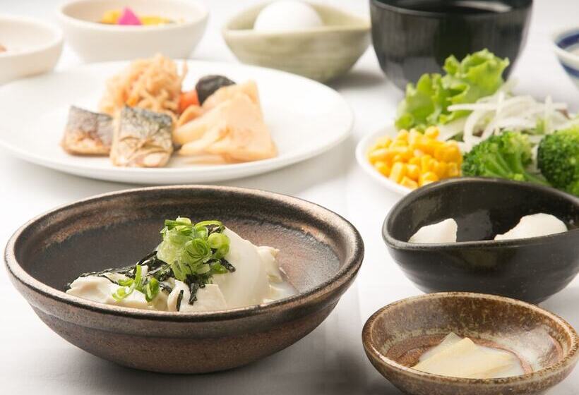 Apa Hotel Nagoyamarunouchi Ekimae